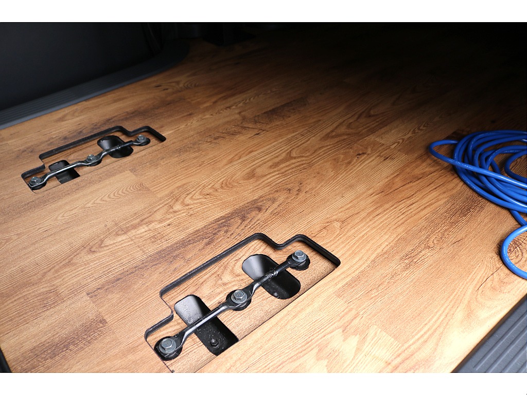 【R6年式/4ナンバー/ディーゼル4WD】買取直販★アースカラーPKGベージュ★ReClassicフェイス他＊＊全国ご納車OK＊＊