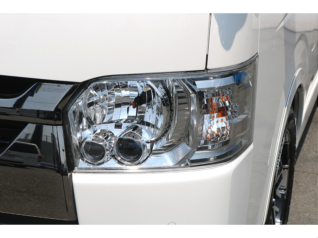 【R7年式/8型/4ナンバー/ディーゼル2WD】買取直販★ベッドキッド★大画面ナビ他＊＊全国ご納車OK＊＊