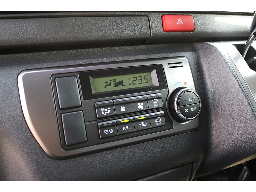 【R7年式/8型/4ナンバー/ディーゼル2WD】買取直販★ベッドキッド★大画面ナビ他＊＊全国ご納車OK＊＊