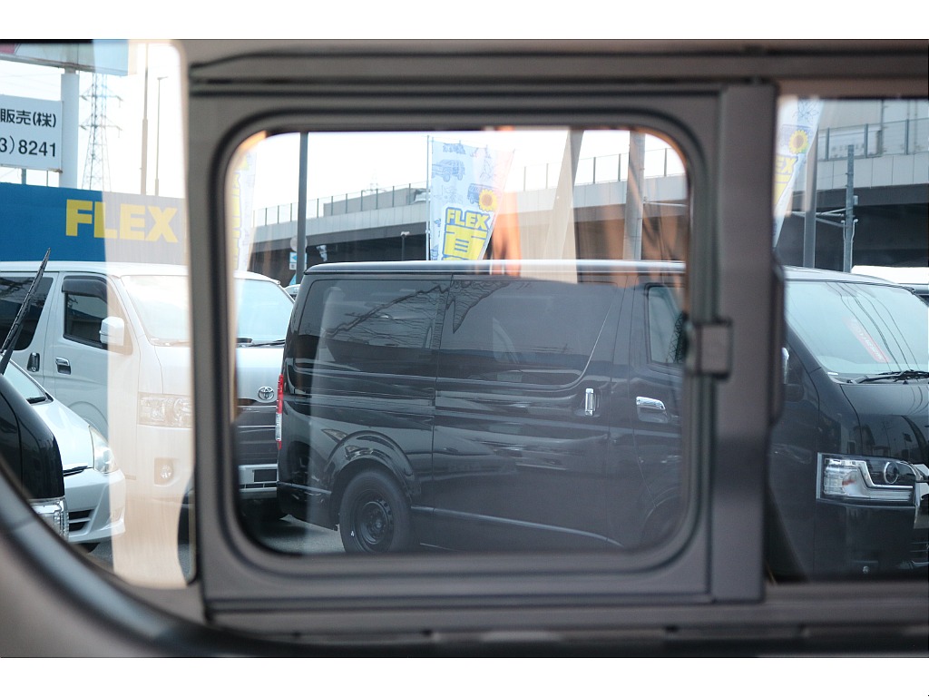 【R7年式/8型/4ナンバー/ディーゼル2WD】買取直販★ベッドキッド★大画面ナビ他＊＊全国ご納車OK＊＊