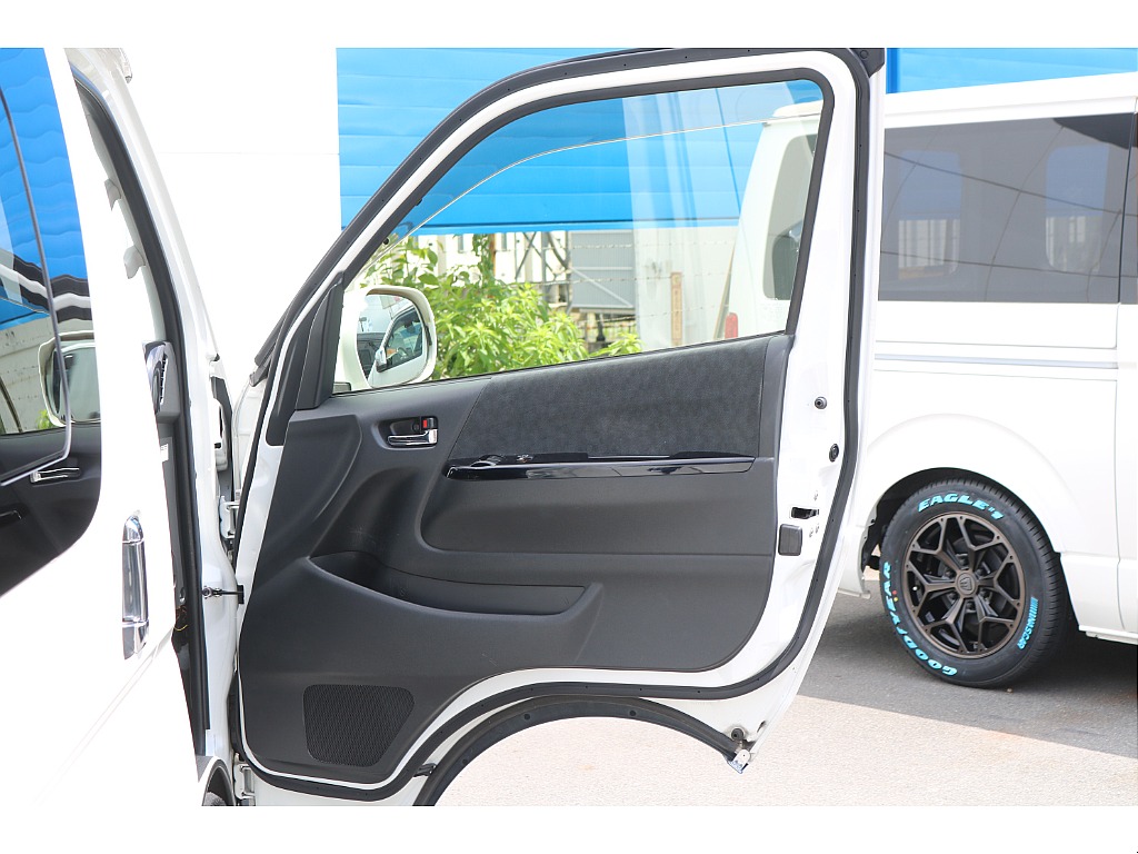 【H29年式/4型/3ナンバー/ガソリン2WD】買取直販★ファインテックツアラー他＊＊全国ご納車OK＊＊