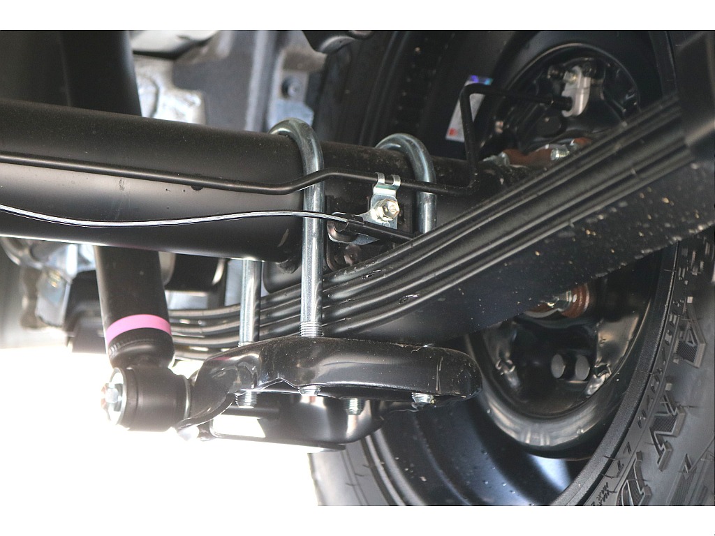 【新車/9型/3ナンバー/ガソリン4WD】シートアレンジファミリア★後席モニター他＊＊全国ご納車OK＊＊