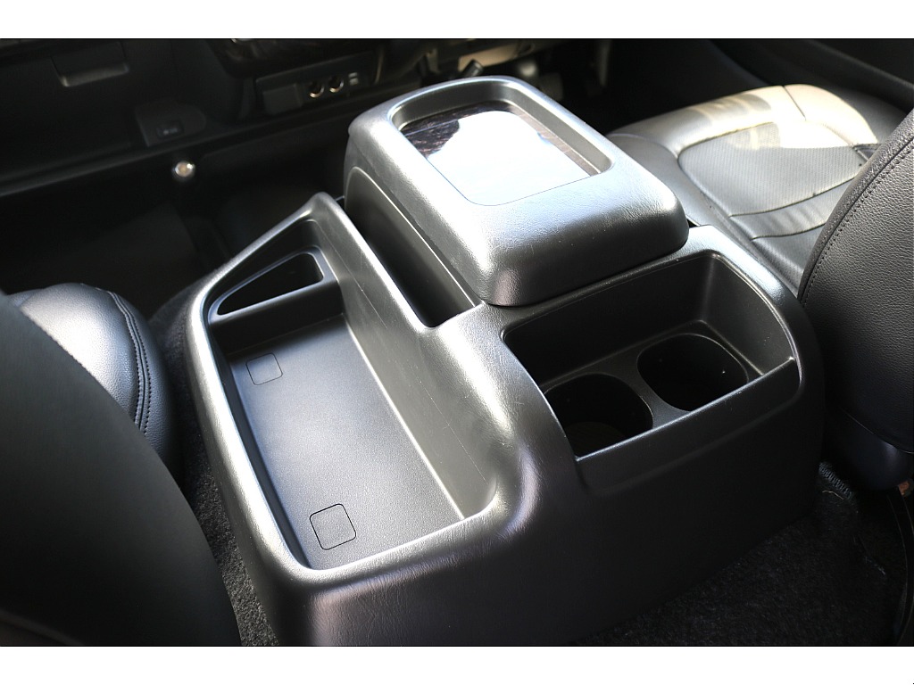 【R2年式/ワゴンGL4WD/RXパッケージ】超希少★uiビークル製内装架装済コンプリート★キャプテンシート2脚★＊＊全国ご納車可能＊＊