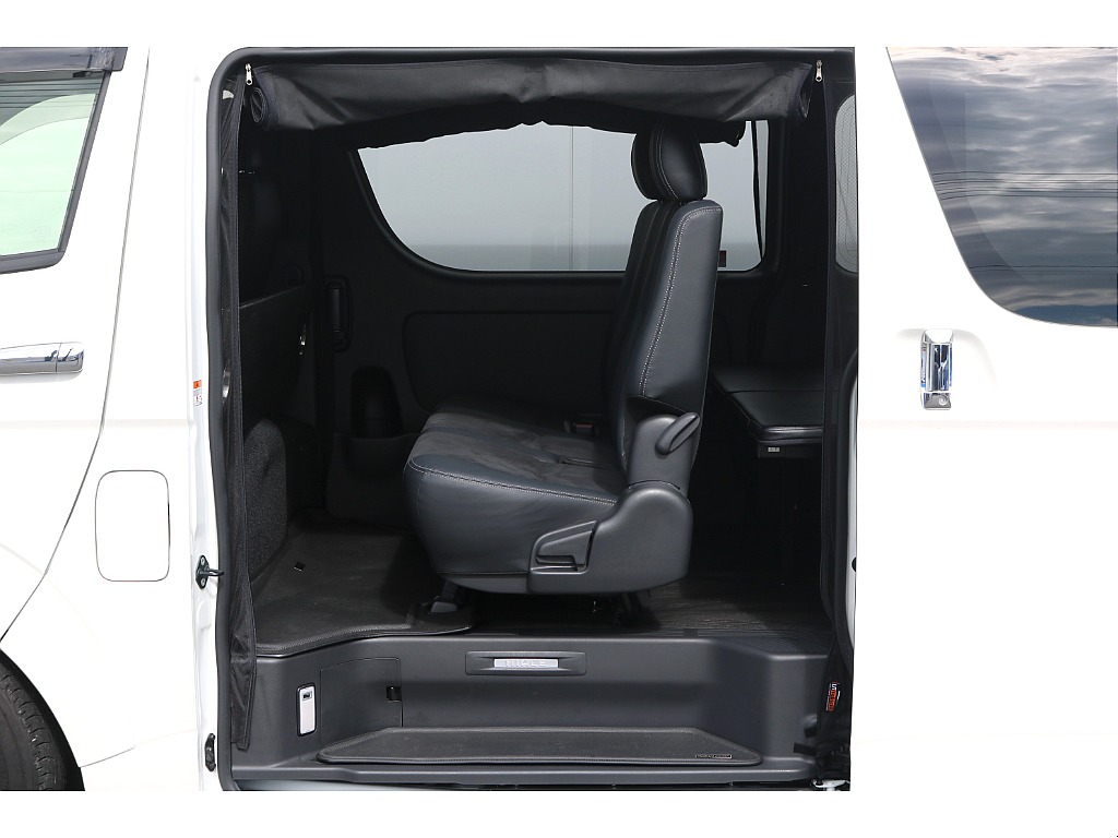 【R5年式/4ナンバー/完成車両】BUANフルエアロ★KBレーシング18インチAW★BIG-Xナビ★FLIPベッド他＊＊全国ご納車OK＊＊