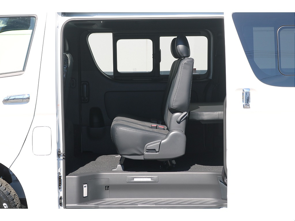 【新車9型/4ナンバー/ディーゼル4WD】クルーズコントロール★Type2ベッドキット★FLEXカスタムコンプリート★＊＊全国ご納車OK＊＊