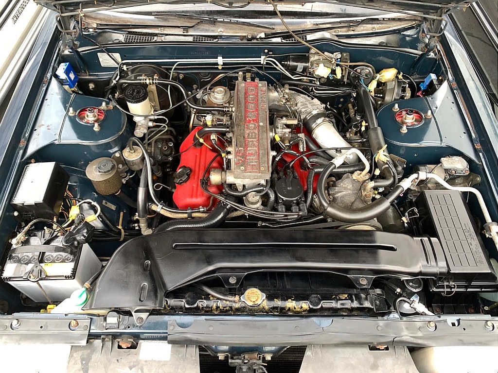 日産 グロリア４ドアHT(11枚目)