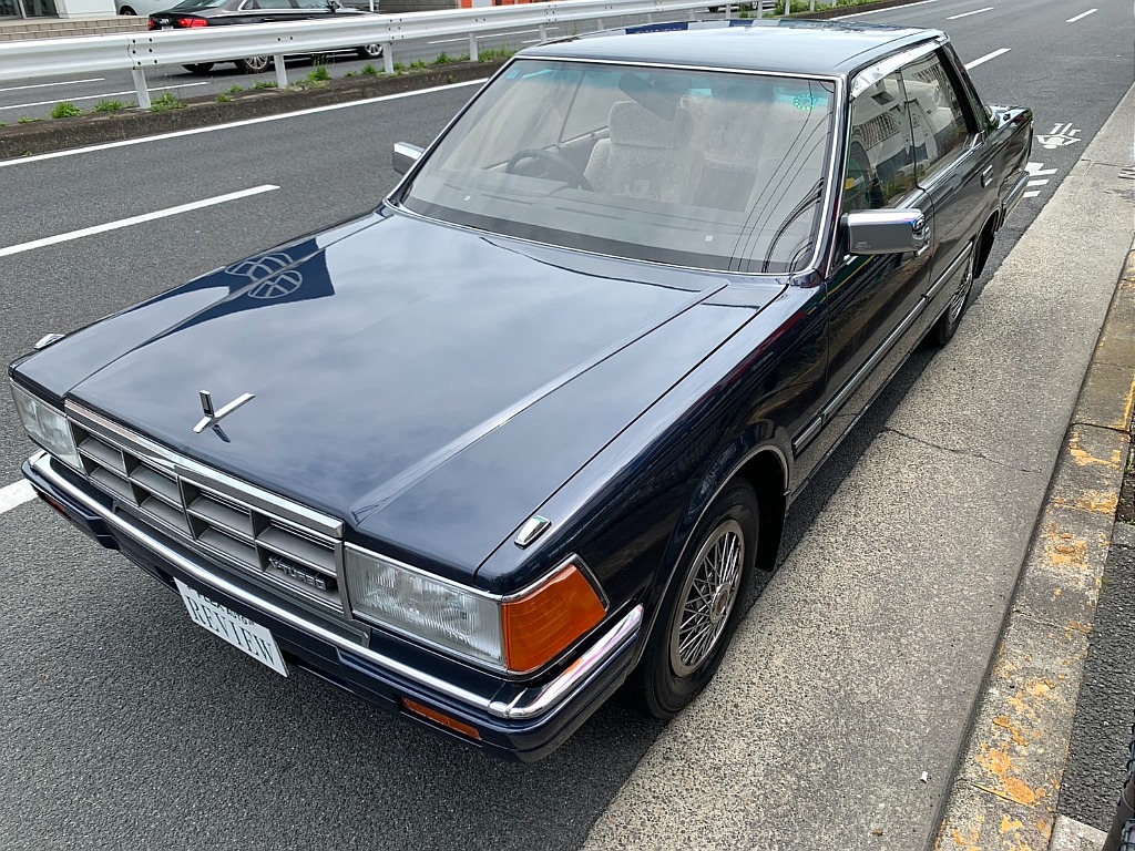 日産 セドリック4ドアHT(10枚目)