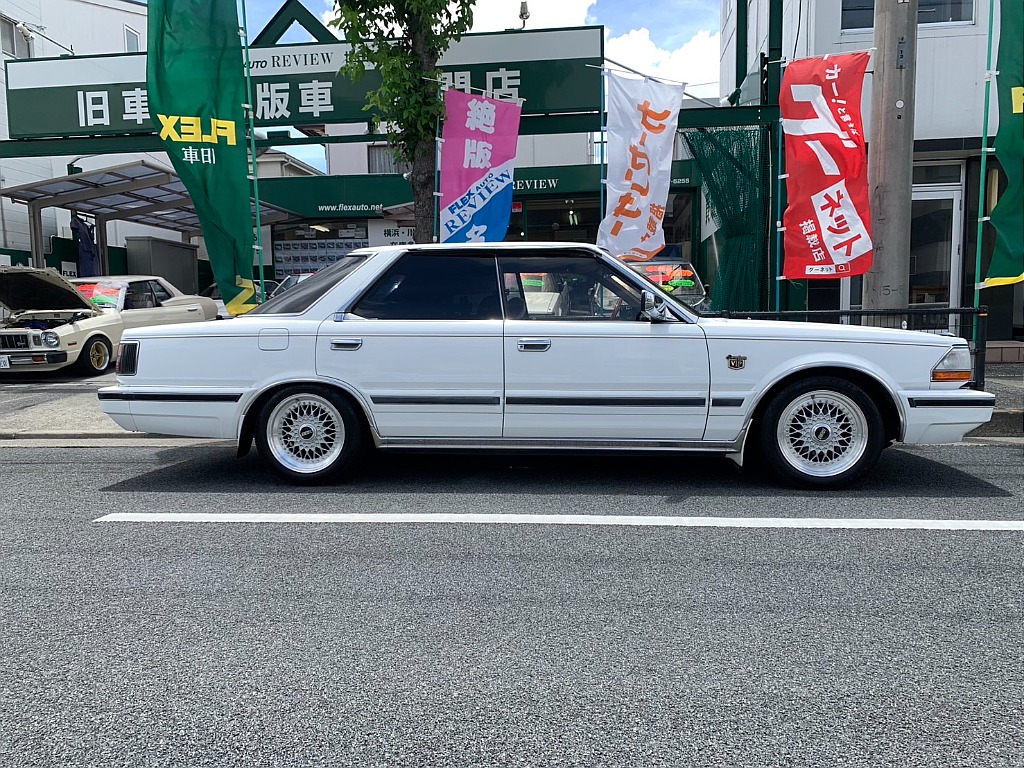 日産 グロリア ４ドアＨＴ(20枚目)