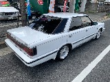 日産 グロリア ４ドアＨＴ(4枚目)