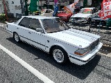 日産 グロリア ４ドアＨＴ(1枚目)