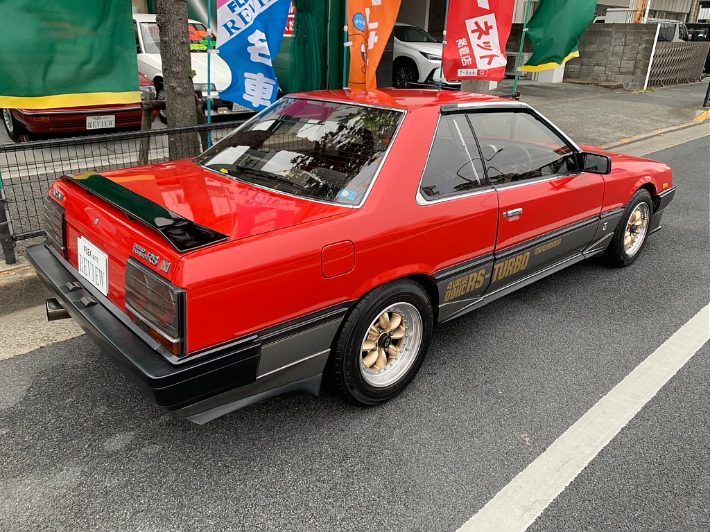 日産 スカイライン２ドアHT(4枚目)