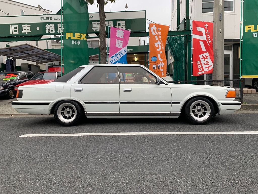 日産 セドリック４ドアハードトップ(20枚目)