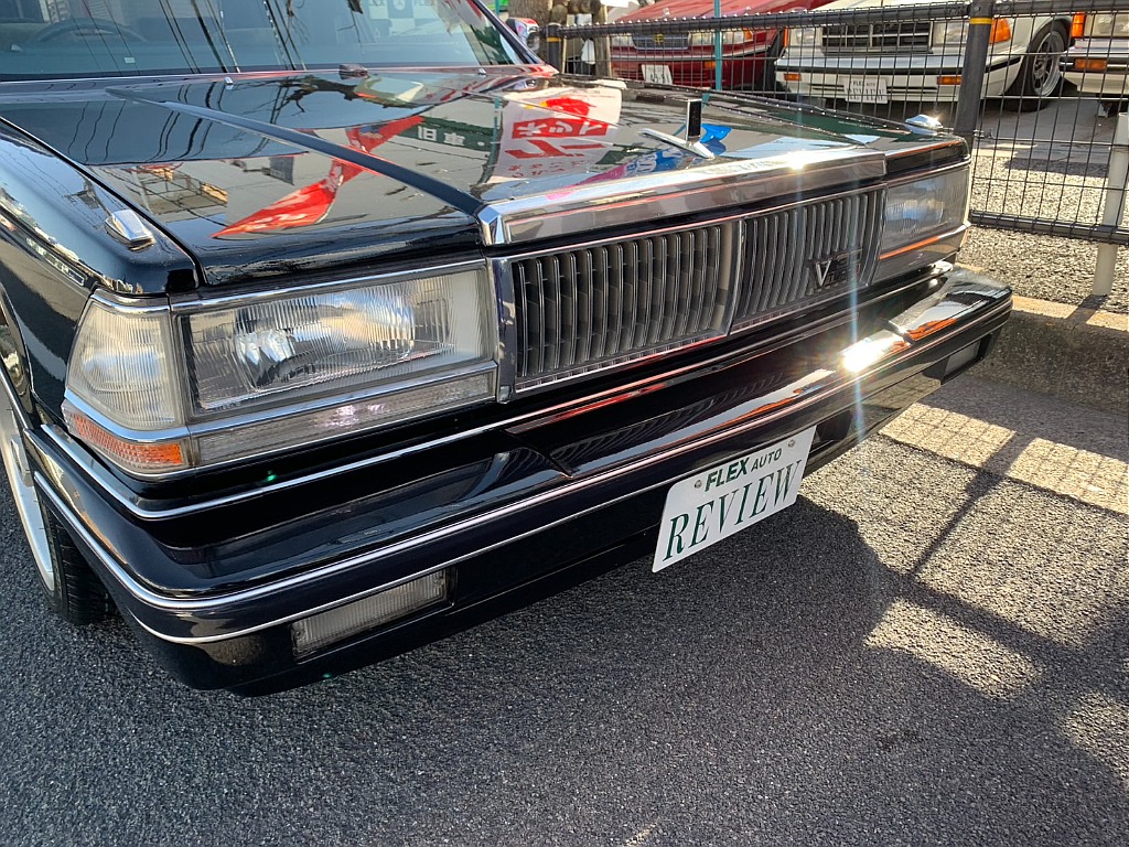 日産 セドリック4ドアセダン(18枚目)