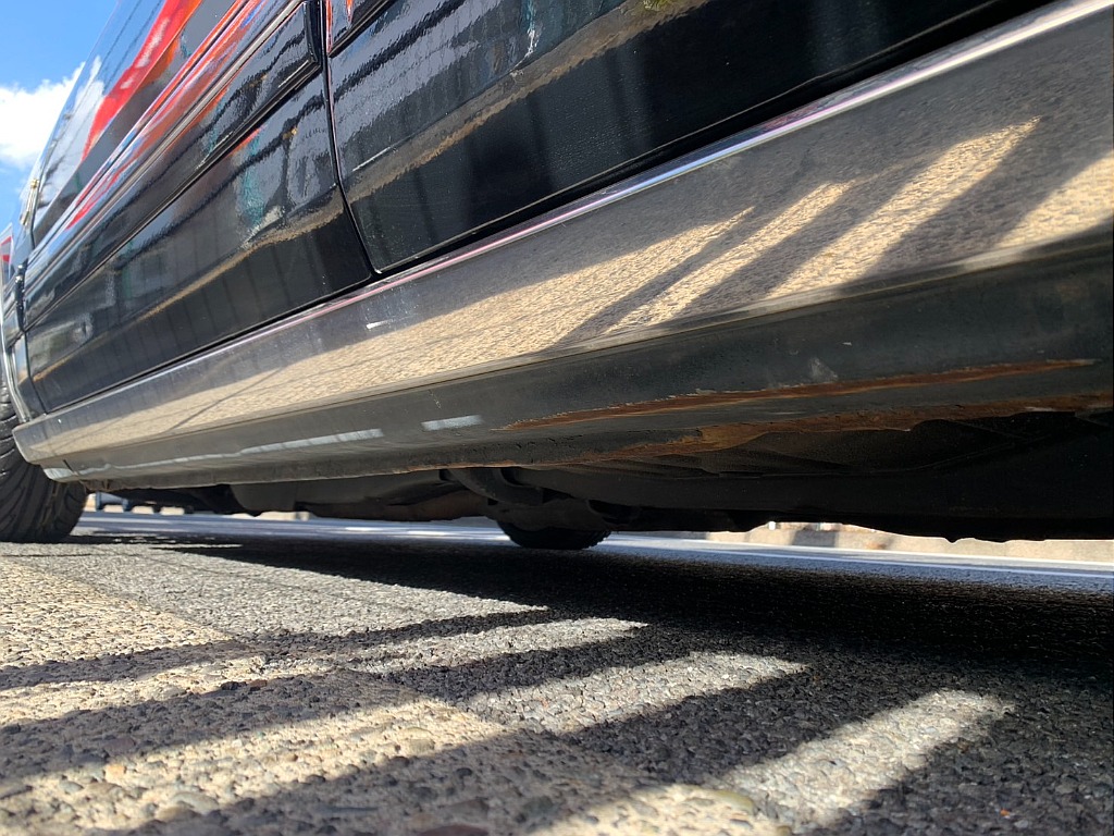 日産 セドリック4ドアセダン(27枚目)