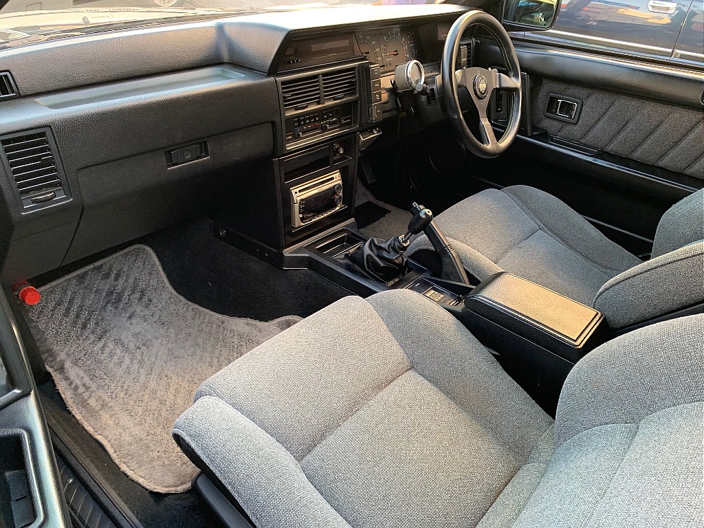 日産 スカイライン２ドア(14枚目)