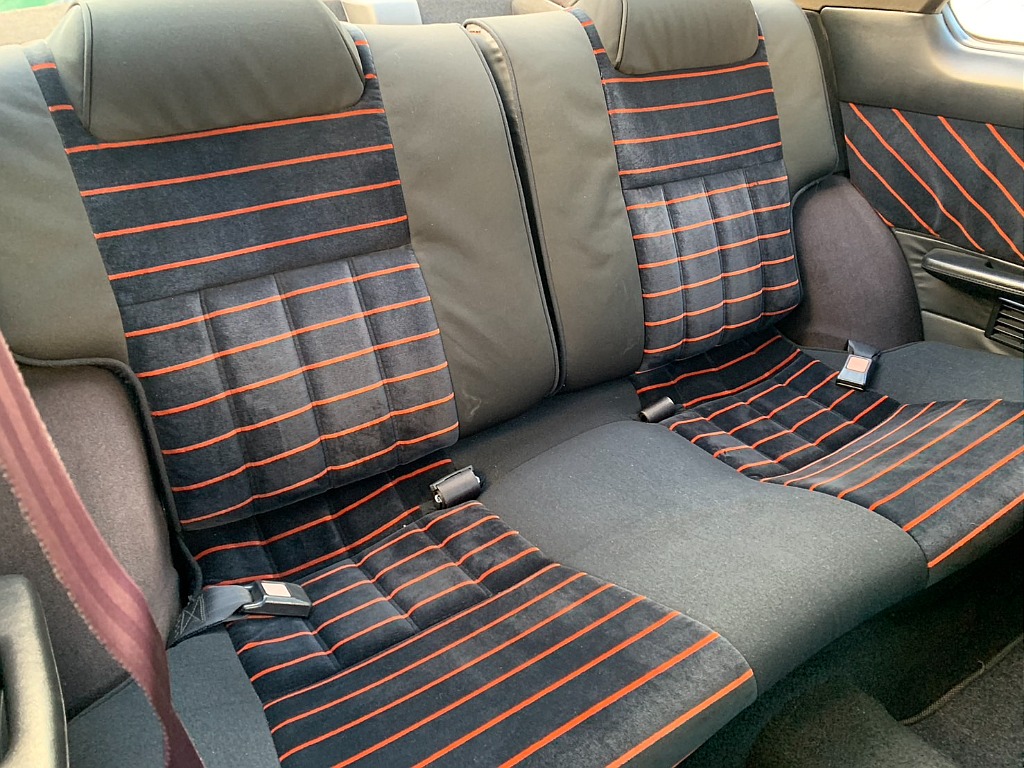 日産 スカイライン2ドアHT(10枚目)