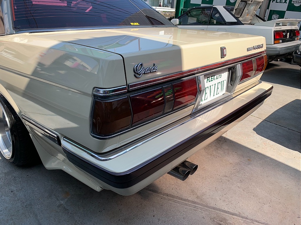 トヨタ マークⅡ4ドアハードトップ(19枚目)