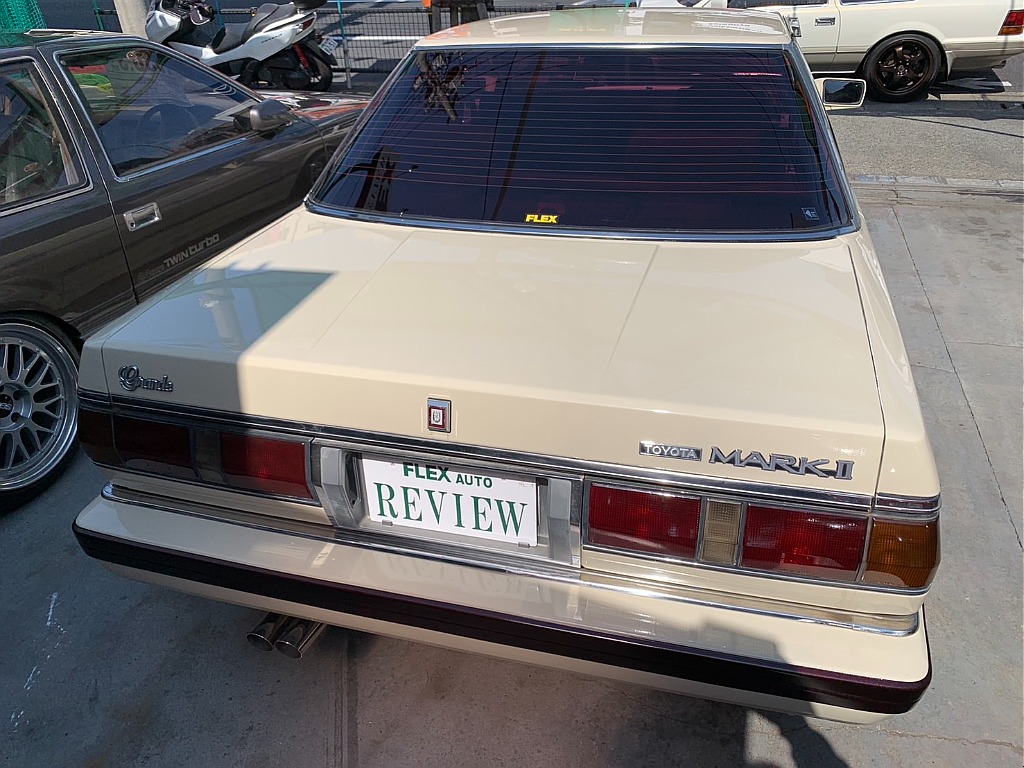 トヨタ マークⅡ4ドアハードトップ(9枚目)