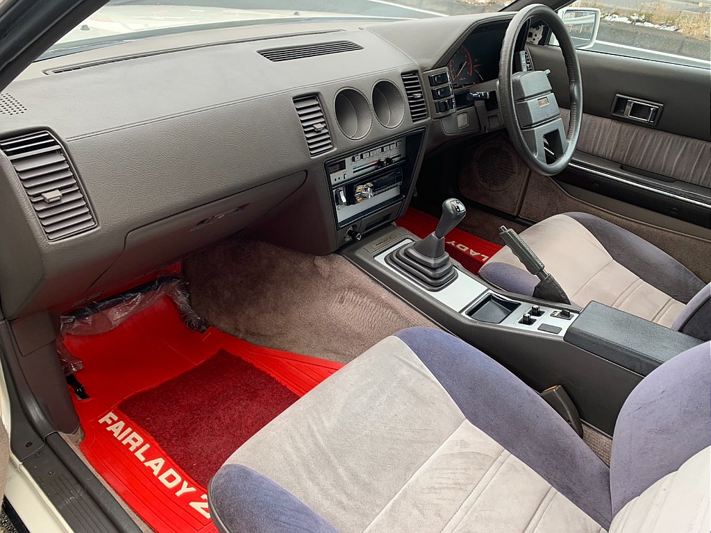 日産 フェアレディZ　2ｂｙ2(37枚目)