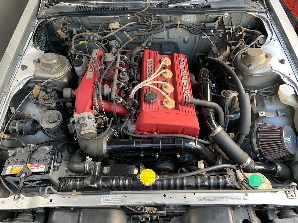 日産 スカイライン２ドアHT(2枚目)