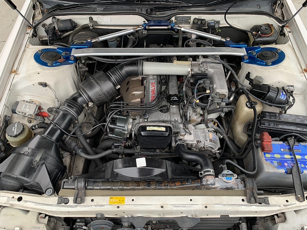 トヨタ マークⅡ4ドアHT(30枚目)