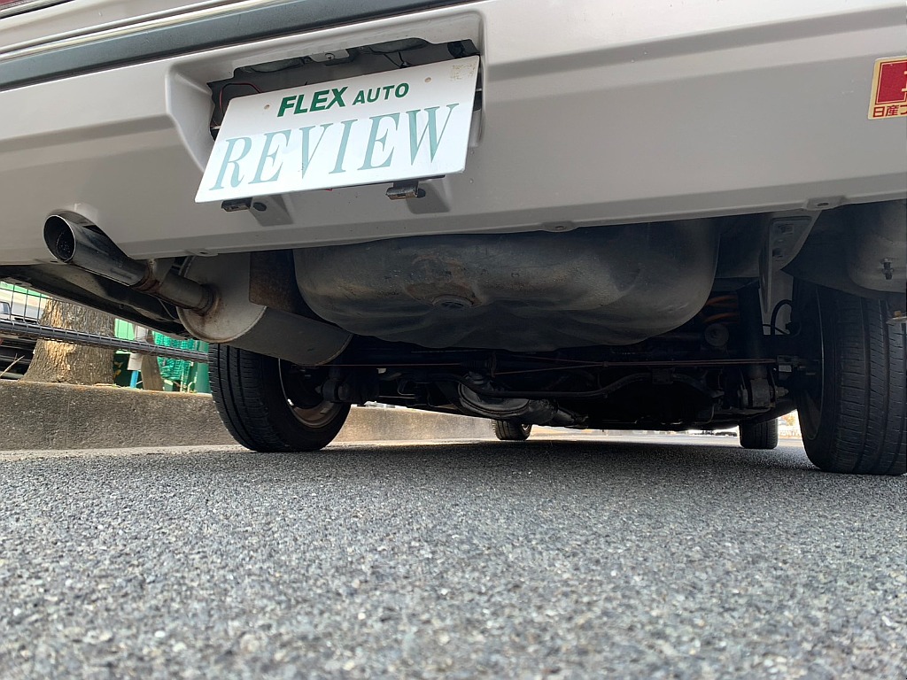 日産 グロリア４ドアHT(29枚目)