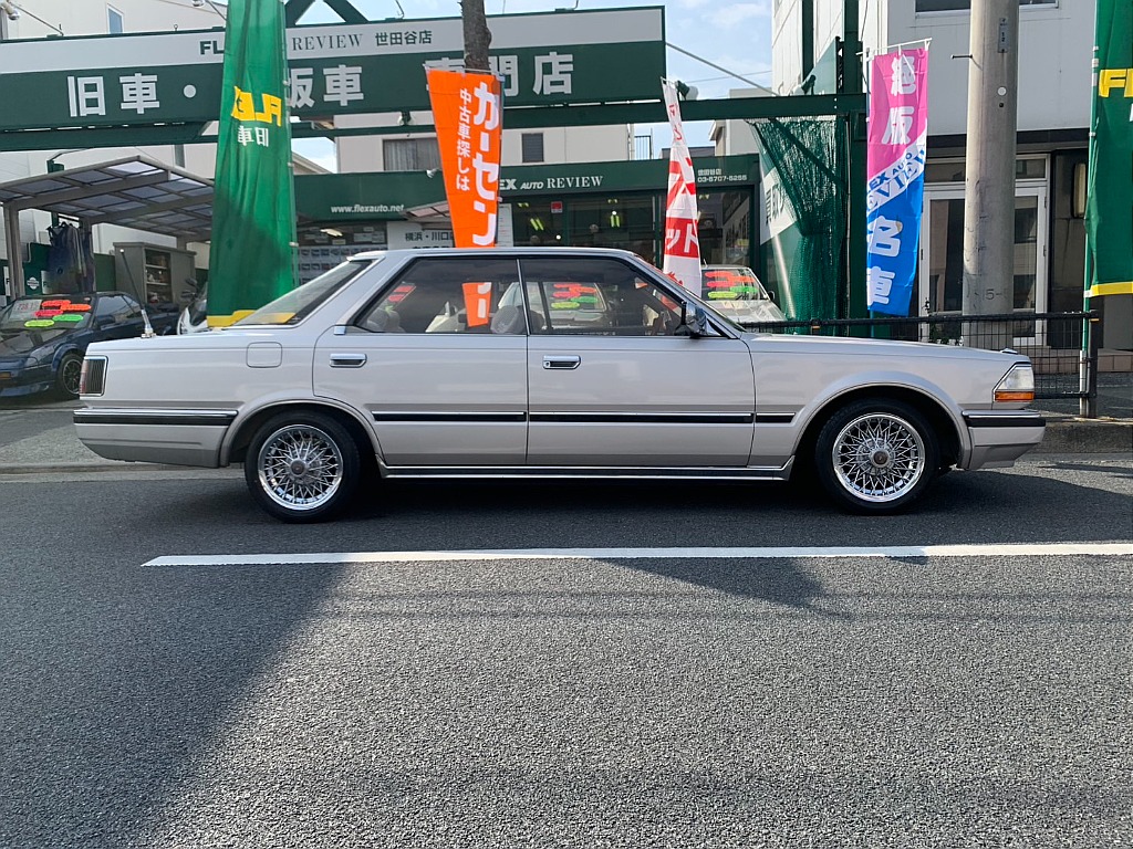 日産 グロリア４ドアHT(55枚目)