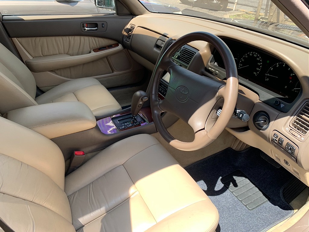 トヨタ セルシオ(28枚目)