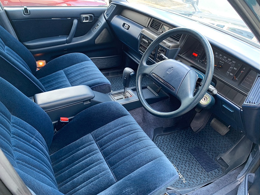 トヨタ クラウンセダン(24枚目)