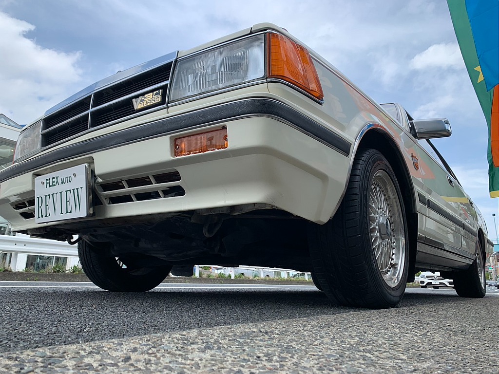 日産 グロリア４ドアHT(15枚目)