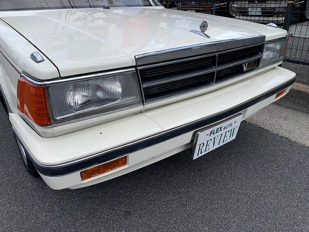 日産 グロリア４ドアHT(17枚目)