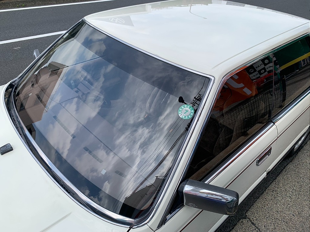 日産 グロリア４ドアHT(20枚目)