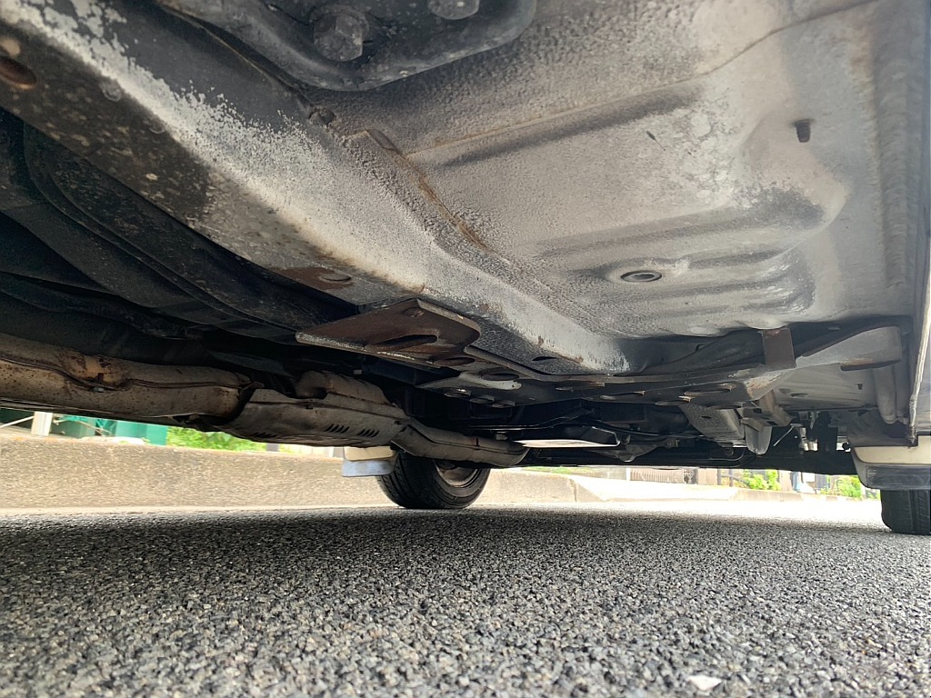 日産 グロリア４ドアHT(30枚目)