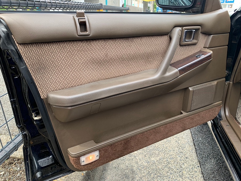 日産 グロリア４ドアHT(46枚目)