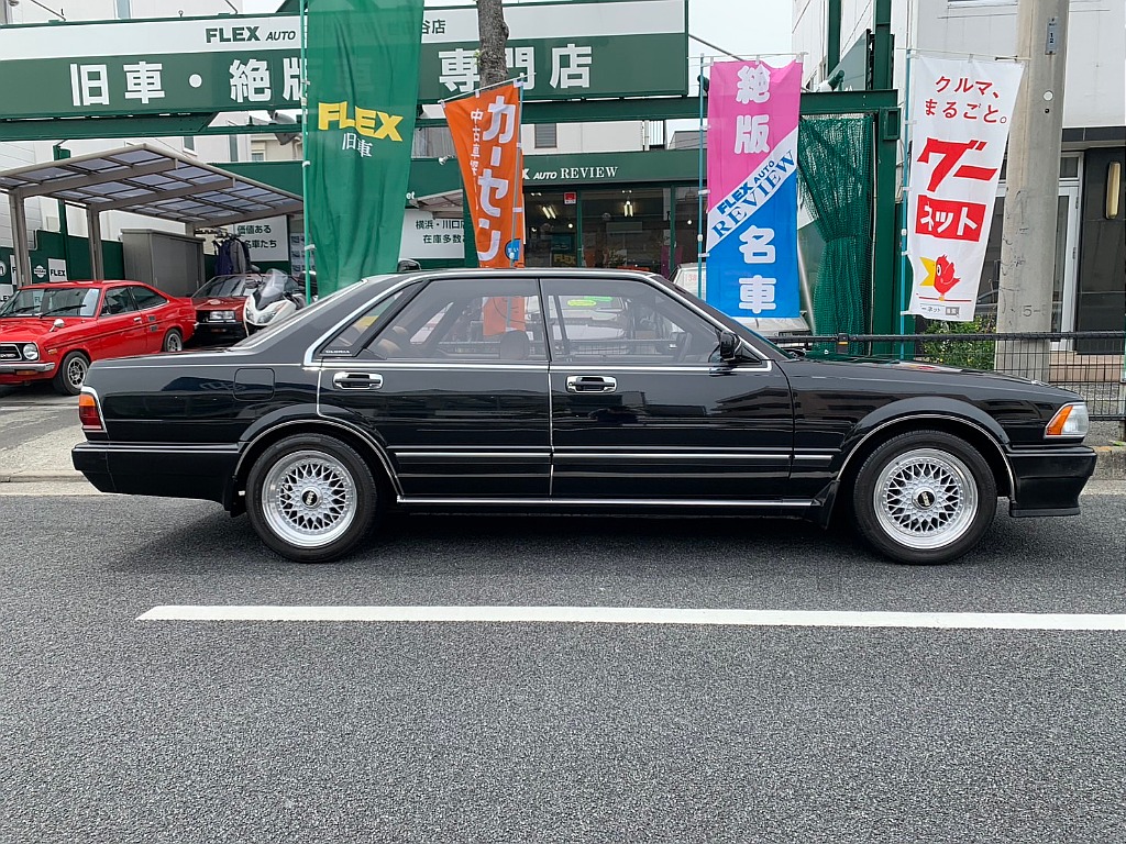 日産 グロリア４ドアHT(55枚目)