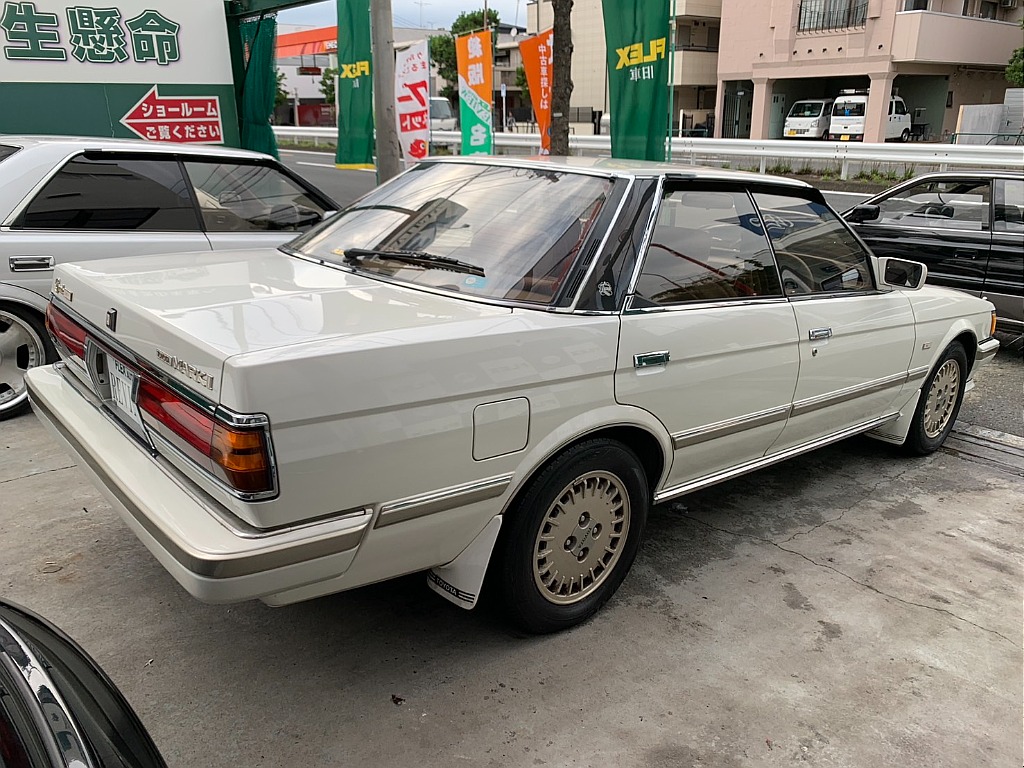 トヨタ マークⅡ(4枚目)