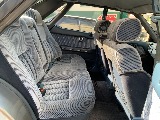 日産 スカイライン４ドアHT(33枚目)