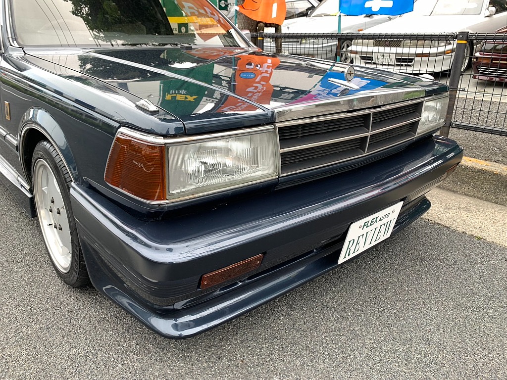 日産 グロリア４ドアHT(18枚目)