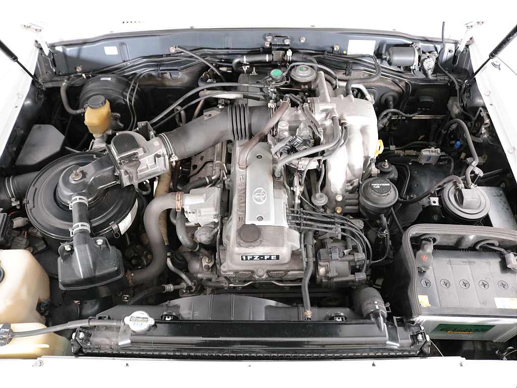 直6・4500cc！1FZエンジンはレスポンスと耐久性に定評があります！