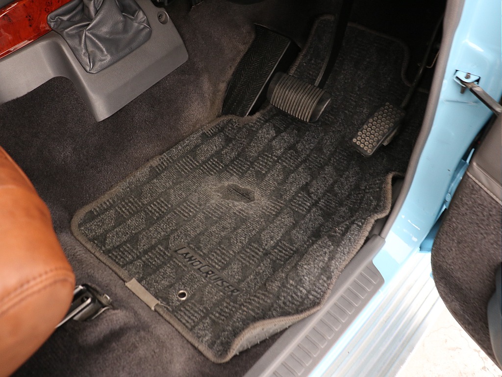 運転席用フロアマット！
