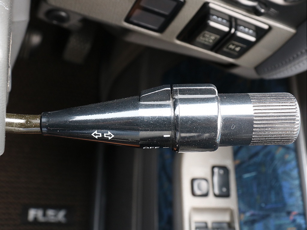 トヨタ ランドクルーザープラド(36枚目)