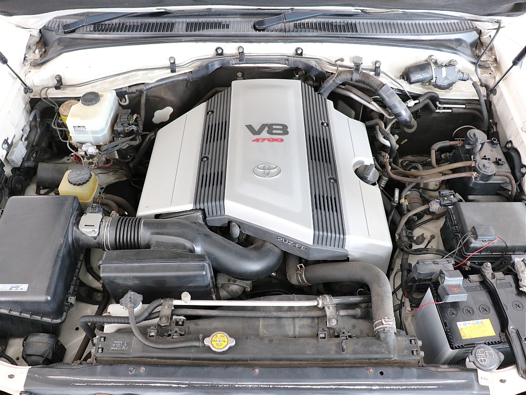 V8・4700ccの２UZエンジン！パワーと静寂性に定評があります！