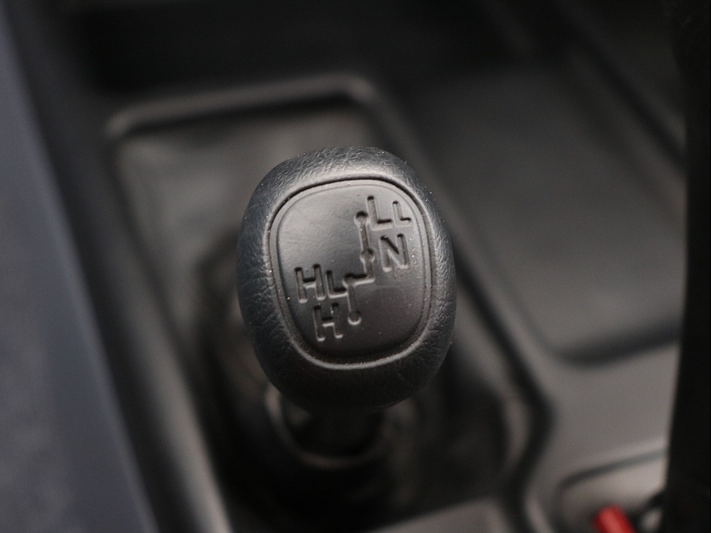 トヨタ ランドクルーザープラド(55枚目)