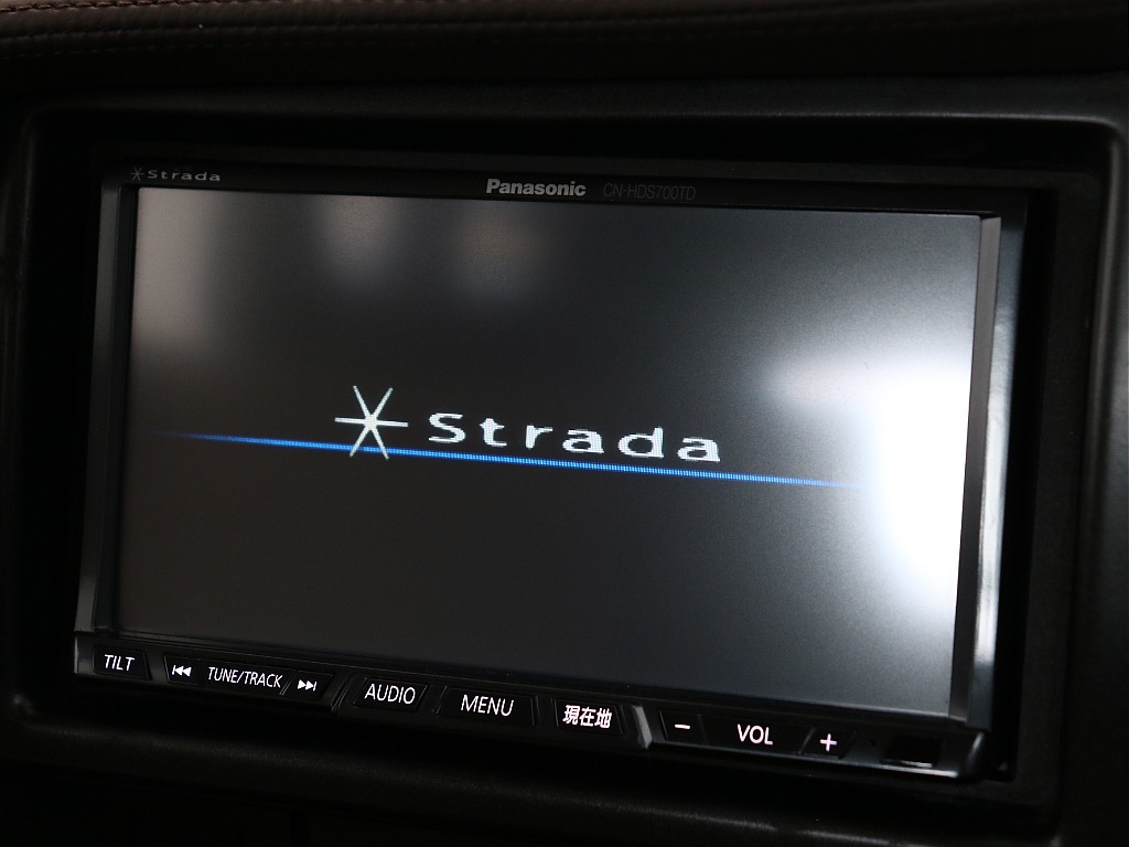 Strada製7インチSDナビ！