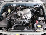 エンジンルームもとても綺麗です！
