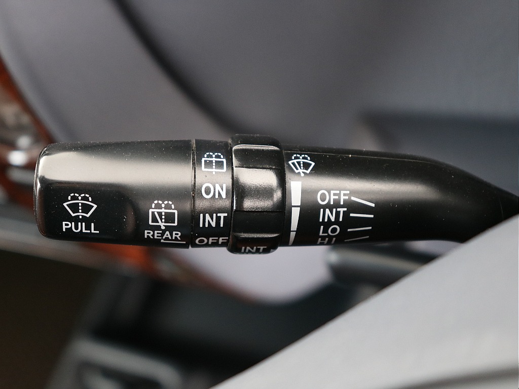 ワイパーレバースイッチ！