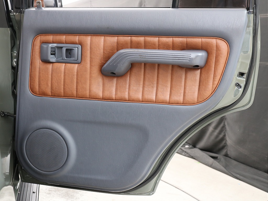 右後ろドアリム！