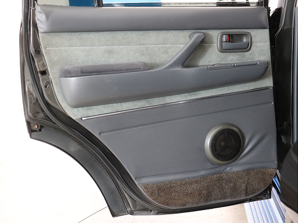 トヨタ ランドクルーザー80(50枚目)