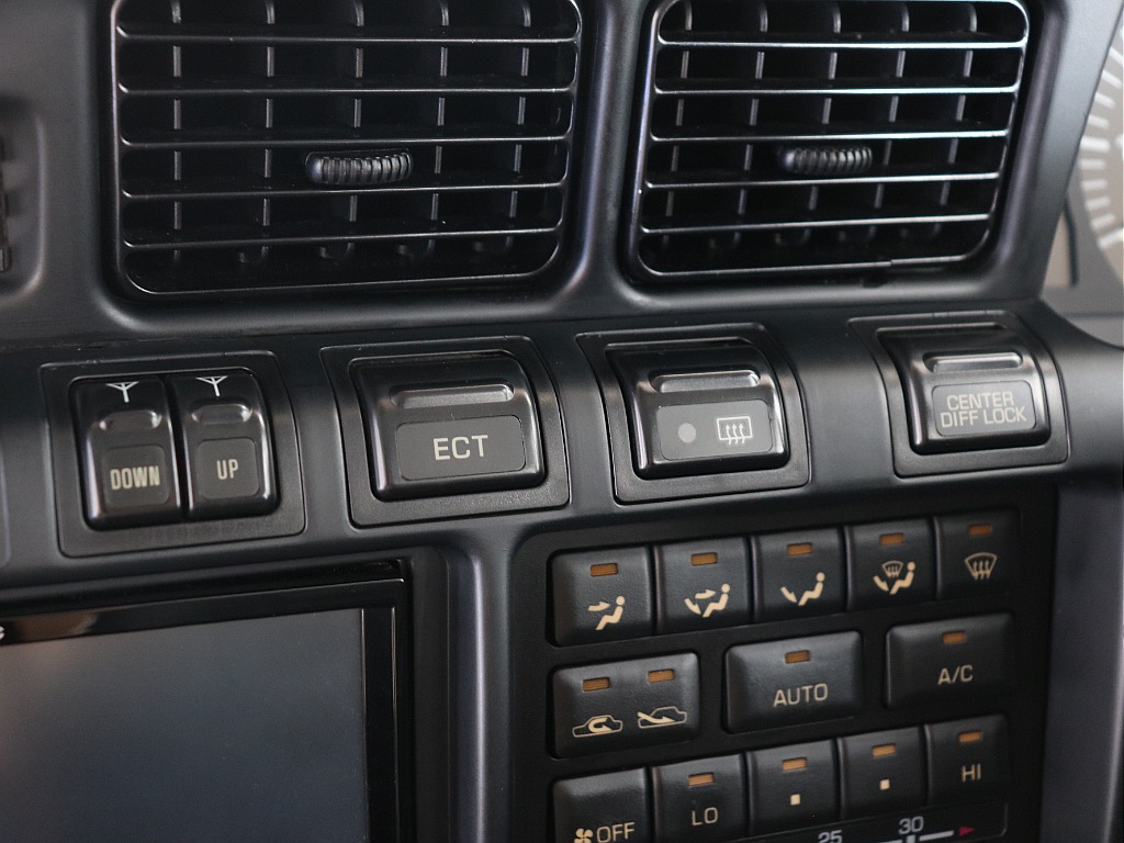 トヨタ ランドクルーザー80(54枚目)