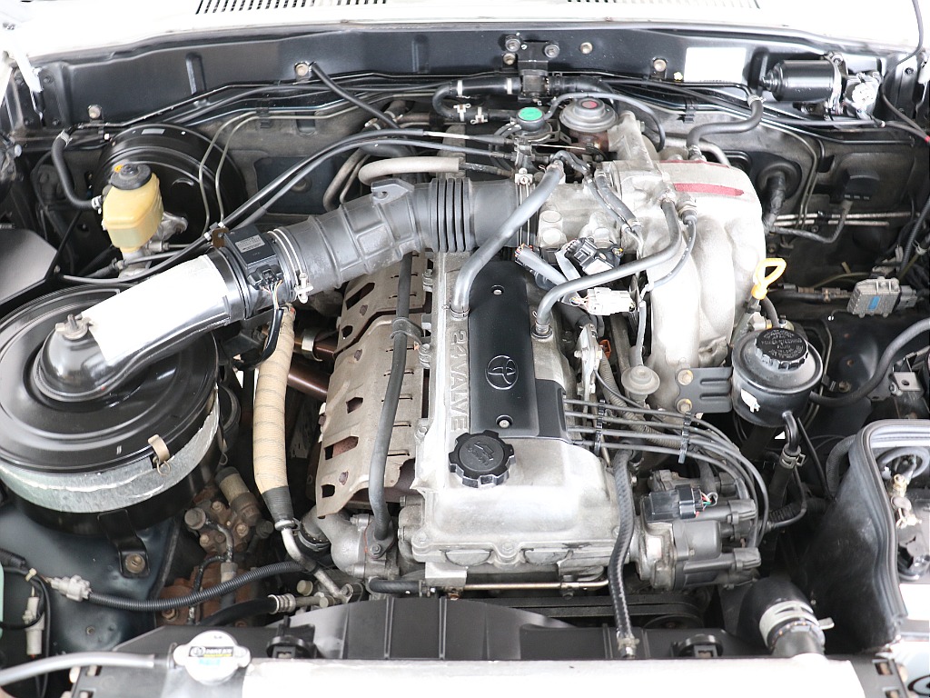 4500ccの1FZエンジン！気持ちの良い走りが実現できるエンジンです！